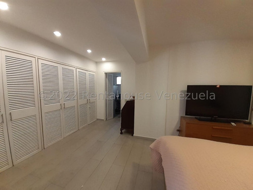 Imagen 26 de 30 de Apartamento En Venta - Los Palos Grandes 22-16330 - Ja 04242153335