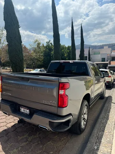 Chevrolet Cheyenne 6.2 2500 Doble Cab High Country 4x4 At