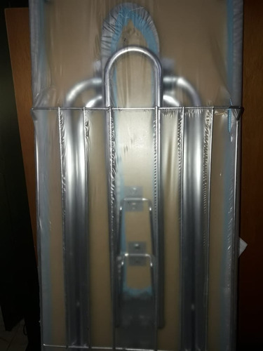 Mesa De Planchar Marca Inducasa Modelo De Luxe
