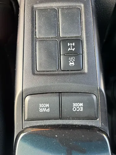 Toyota Fortuner Sr 2.4 4x2 At Diesel