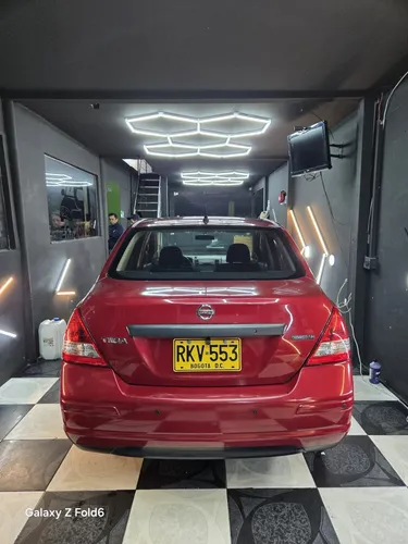 Nissan Tiida 1.8 Miio