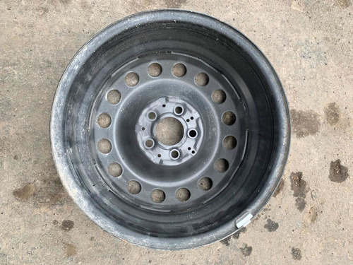 Imagen 2 de 2 de Llanta Mercedes Benz Sprinter Rodado 16 De 5 Agujeros