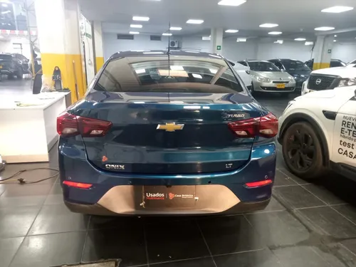 Chevrolet Onix 1.0t Automática