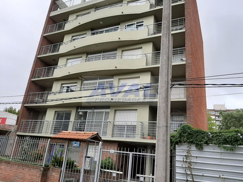 Aval Apto D. Costa Casi Colombes, 2 Dorm 1 Bñ Terraza 11mts Y Más Usd 175.000