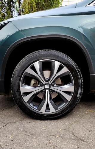 Seat Ateca 1.4l Turbo Transmisión: Automática-tp Modelo: 202