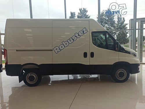 Iveco Daily Furgón 10m3