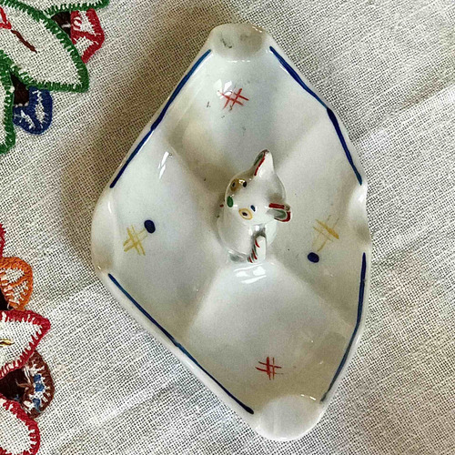 Antiguo Despojador Cenicero De Porcelana