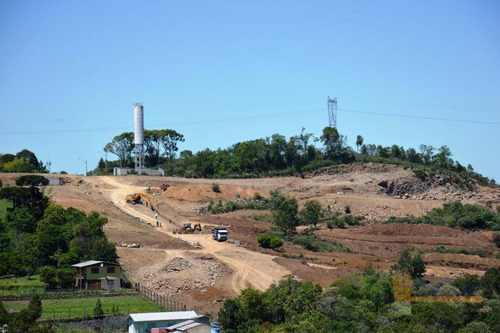 Imagem 4 de 12 de Terreno À Venda, 426 M² Por R$ 221.600,00 - São Luiz - Caxias Do Sul/rs - Te0087