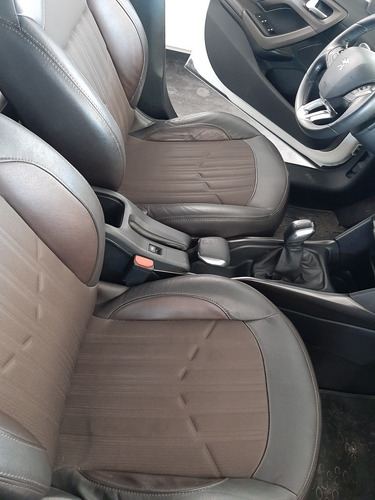 Peugeot 2008 1.6 Feline 2016