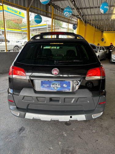 Fiat Palio Weekend Adventure Locker 1.8 8V (Flex)