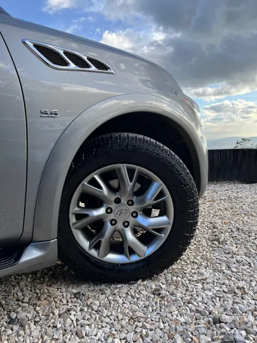 Infiniti Qx 80