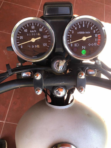 Imagen 13 de 15 de Suzuki 125 H