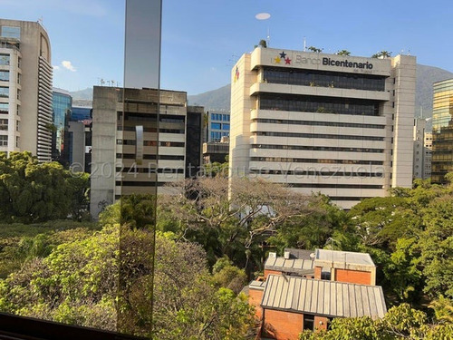 Carla Gonzalez Apartamento En Venta En La Urbanizacion El Rosal Mls #25-15481 Sc
