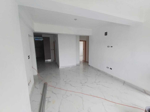 Venta De Apartamento En Reparto Los Tres Ojos