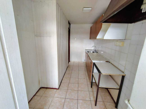 Vendo Amplio Dpto En Avda Francia (92920)