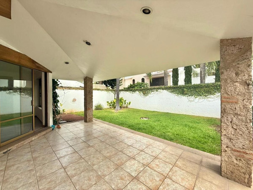 Casa De 3 Recamaras En Venta En Valle Real