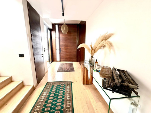 Arriendo Moderna Casa En Condominio Valle Escondido 3d+4b