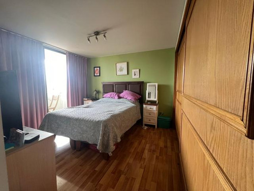 Departamento Av. Manquehue Sur/av. Colon