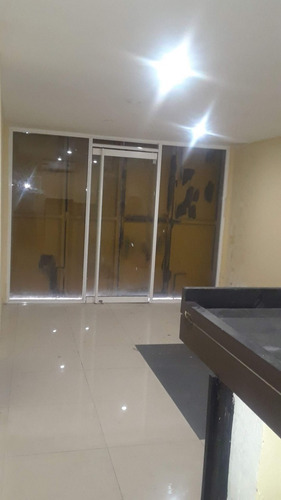Imagen 8 de 9 de Venta De Galpon De 1800m2