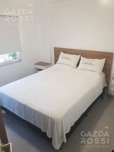 Departamento En Lomas De Zamora A 1 Cuadra De La Estacion