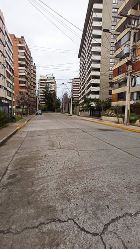 Av. Cristobal Colon / Vespucio
