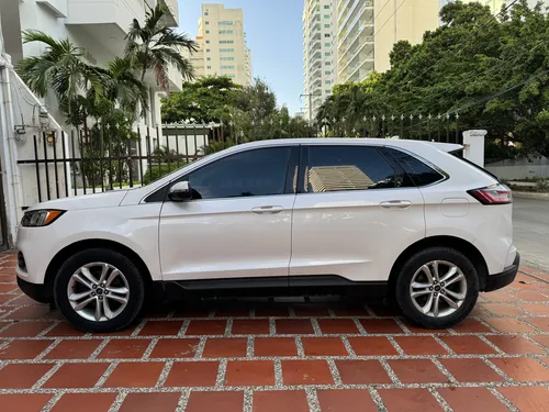 Ford Edge 2.0 Titanium
