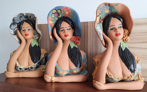 Imagem 7 de 7 de Namoradeira Mão No Queixo - Artesanato Alto Do Moura Caruaru