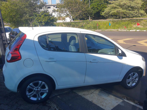 Imagem 6 de 6 de Fiat Palio Attractive 1.4 8v (flex)