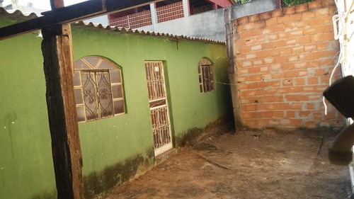 Imagem 10 de 14 de Lote 360 M² C/ Duas Casas, Um Barracão 2 Lojas, Um Apto
