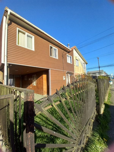 Casa En Venta De 4 Dorm. En Alerce, Puerto Montt