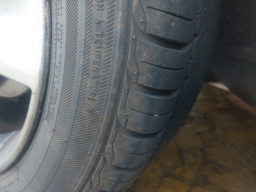 Imagem 10 de 12 de Volkswagen Saveiro 2003 1.6 2p Álcool