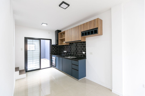 Imagen 10 de 30 de Venta Duplex C/ Cochera A Estrenar - Permuta