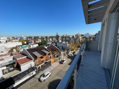 Imagen 3 de 16 de Venta Departamento 2 Ambientes Villa Luro