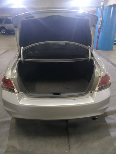 Imagen 6 de 10 de Honda Accord