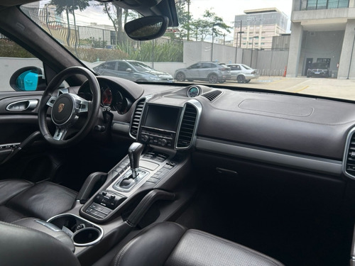 Porsche Cayenne 4.8 4X4 V8 32V TURBO GASOLINA 4P TIPTRONIC