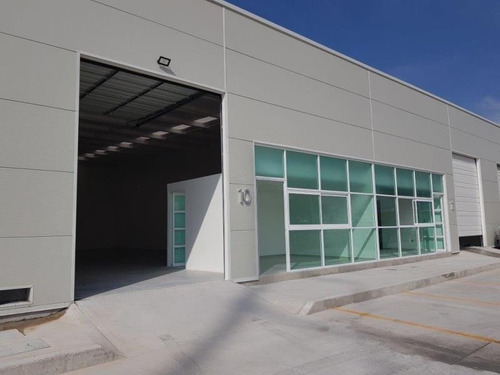 Imagen 1 de 9 de Bodega En Renta En Parque Industrial Carretera 431 200m2