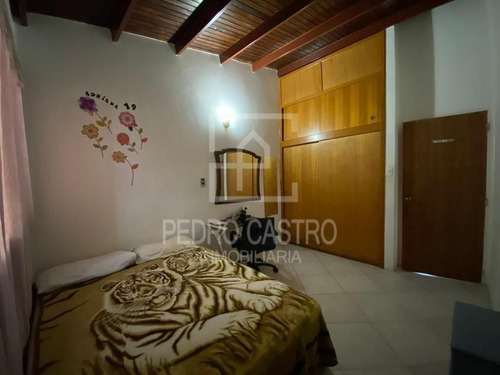 Imagen 6 de 14 de Pedro Castro Inmobiliaria Vende Town House Residencial Cachamay, Sector Villa Colombia, Puerto Ordaz #@pedro_castroj #inversion #somosinmobiliaria #compra #venta