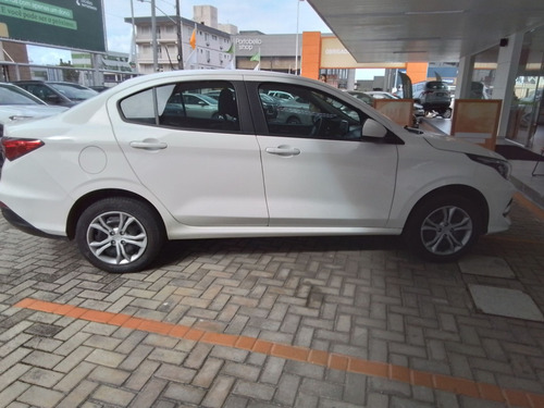 Fiat Cronos 1.3 FIREFLY FLEX DRIVE MANUAL