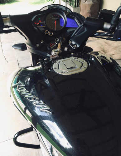 Bajaj Rouser 200 Ns