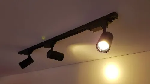 comprar Luminária Trilho P\u002F Sala Cozinha Quarto Banheiro 3 Luzes Led