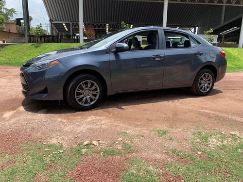 Imagen 3 de 8 de Toyota Corolla 2017
