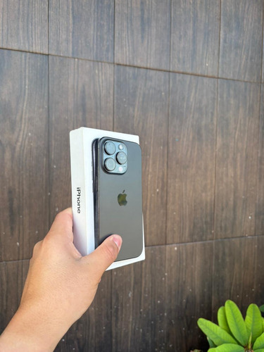 Apple iPhone 15 Pro (1 Tb) - Titanio Azul (Usado)