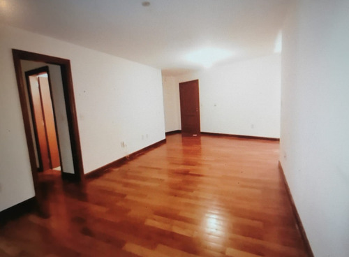 Imagen 4 de 11 de Venta De Apto De 3 Dormitorios Y 2 Baños