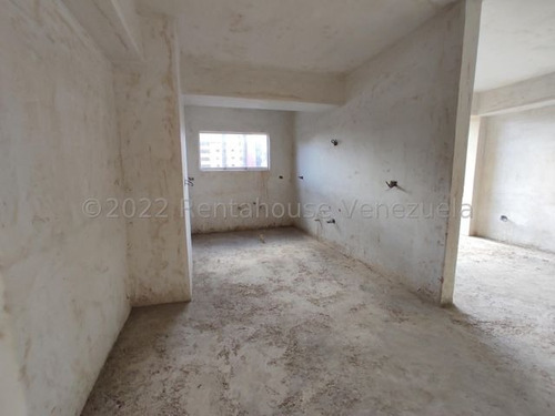 Imagen 9 de 19 de Res. Don Miguel Avenida Numero 5 Maracay, Vp 23-279 Vanessa Puerta 0412-4625364