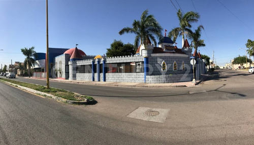 Se Vende Local Comercial En Col. Casa Blanca.