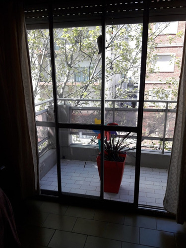 Imagen 9 de 14 de Departamento 2 Ambientes Al Frente Con Cochera