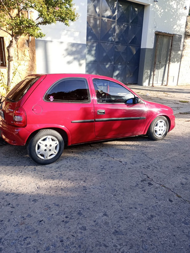 Chevrolet Corsa 1.6 gl 3 puertas GL CITY