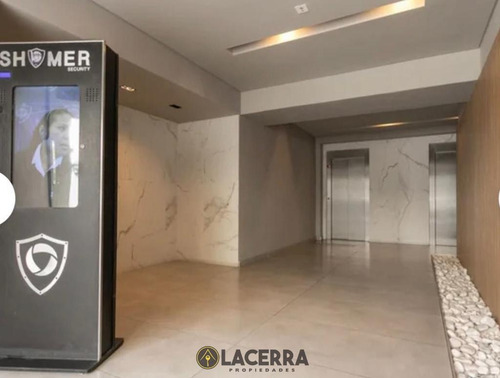 Depto 1 Amb. Con Balcón. Edificio Con Terraza, Piscina Y Seguridad 24 Hs