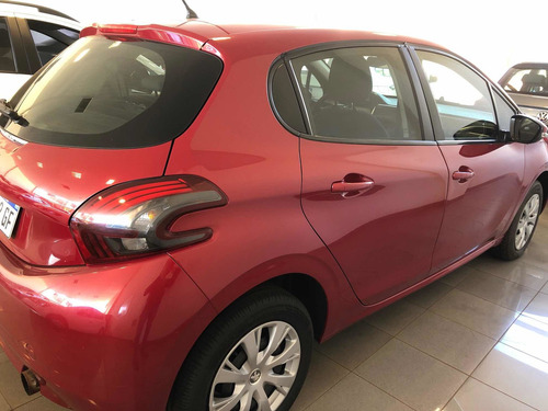 Imagen 12 de 15 de Peugeot 208 2016 1.5 Active