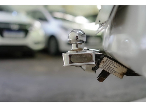 Imagem 12 de 12 de Renault Logan Expression 1.6 8v (flex)